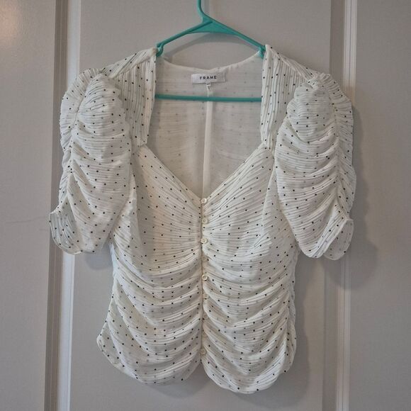 FRAME gathered button front top in off white Size M - Picture 2 of 9